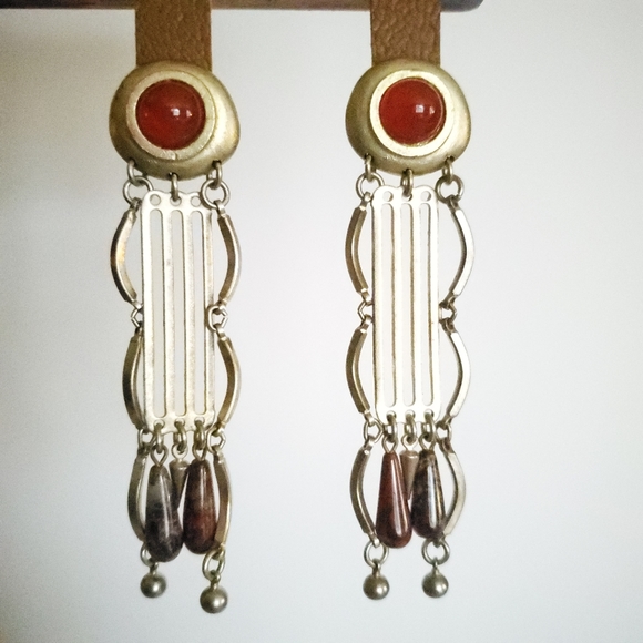 Vintage 30's 40's Clip Art Deco Gold Tone Earrings - Picture 2 of 5